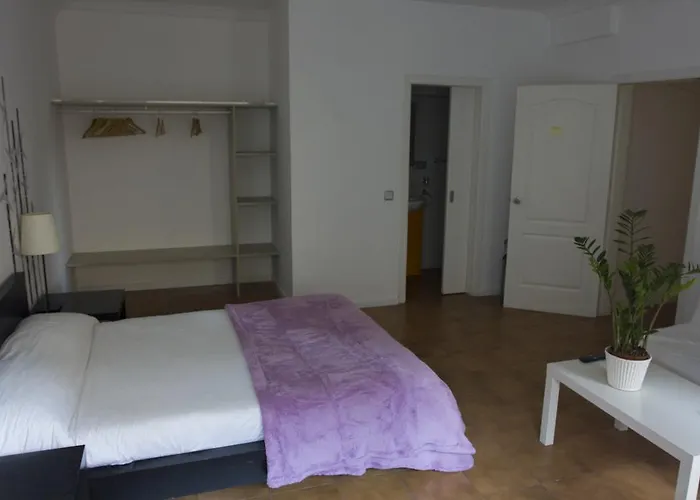 Vendégház Monrooms